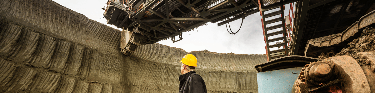 Brs How Predictive Analytics Enhances Efficiency In Mining - Premium Light Illustration Gallery - 8K